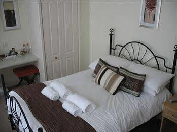 Townhouse Hotel Wymondham  Exterior photo